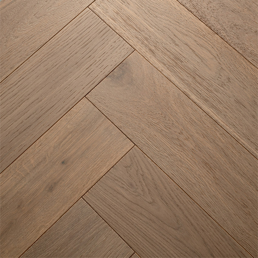 Woodpecker Flooring Highclere Feather Oak Engineered Large Herringbone Brushed and Matt Lacquered 32 HFO 001