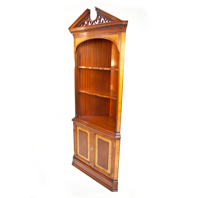 Charles Barr Grandeur Corner Unit