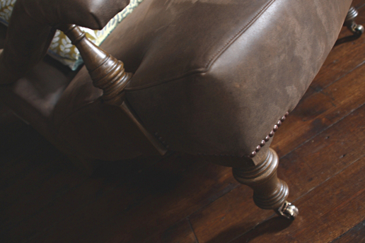 John Sankey Byron Chaise Chair in Hawker Peat Leather Leg Details